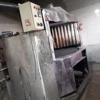 فروش امتیاز و دستگاه های نان بربری آزاد پز