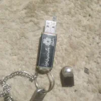 ۳عددفلش ۱۶گیگ