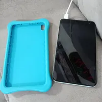 تبلت 7.6 اینچ