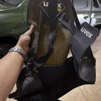 گارد کمر اسکی Uvex