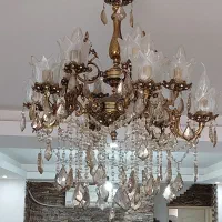 لوستر ۱۲ شعله