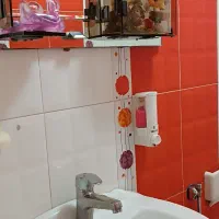 روشویی همراه با شیر قهرمان و آینه|لوازم سرویس بهداشتی|فردیس, شهرک راه آهن|دیوار