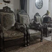 مبل قالی  همراه با کاور