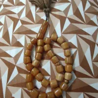 تسبیح|کلکسیون اشیاء عتیقه|قائم‌شهر, |دیوار