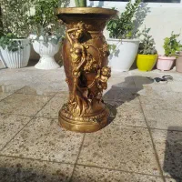 پایه گل /کنارسالنی دوعدد،وگلدان طلایی سالم|صنایع دستی و سایر لوازم تزئینی|مشهد, پنجتن|دیوار