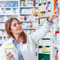 تکنسین داروخانه اموزش و استخدام