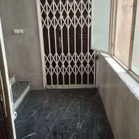 ۳۰ متر تجاری