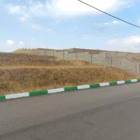 زمین-نیاوران