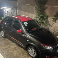 کوییک‌R مشکی قرمز