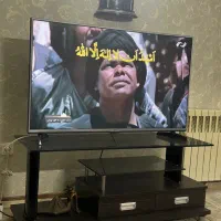 میز تلوزیون شیشه ای و چوب