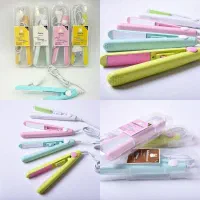 اتومو مسافرتی لوازم ارایشی