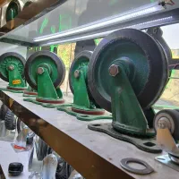 چرخ فروشگاهی و صنعتی و گاری حمل بار|فروشگاه و مغازه|مشهد, کوشش|دیوار