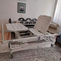 تخت بیمارستانی