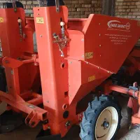 چهار عدد وسایل سیب زمینی در حدنو نوسیبکار فارو سرز|ماشین‌آلات صنعتی|لالجین, |دیوار