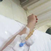 تزریقات سرم و آمپول،سوند،پانسمان در منزل|خدمات آرایشگری و زیبایی|اصفهان, فیض|دیوار