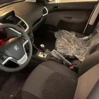 ماشین بدون کارکرد میباشد|خودرو سواری و وانت|تهران, جی|دیوار