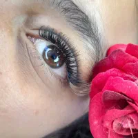 آموزش و خدمات اکستنشن مژه با هزینه مناسب|خدمات آرایشگری و زیبایی|خمینیشهر, |دیوار