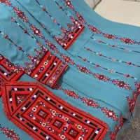 لباس تپه|لباس|ریگان, |دیوار