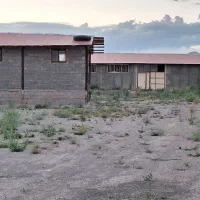 اجاره یا فروش / دو سوله با زمین بزرگ/امکانات کامل|اجارهٔ دفتر صنعتی، کشاورزی، تجاری|مرند, |دیوار