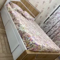 تخت تک نفره