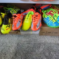 کفش ورزشی مردانه و بچگانه