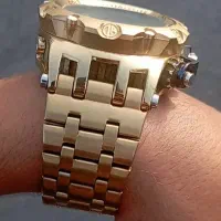 ساعت اینویکتا