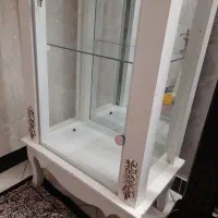 ویترین سفید چوبی