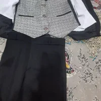 کت شلوار|لباس|رشت, پاستوریزه|دیوار