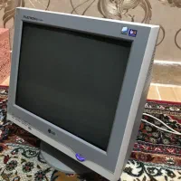 مانیتور LG قدیمی سالم