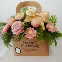 انواع شمع (باکس گل، گیفت و تمامی مناسبتها)