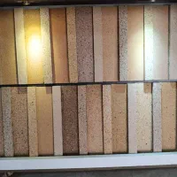 یک کارمند فروش و یک نفر انبار دار