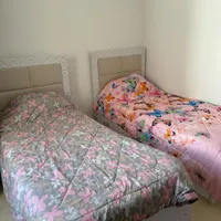 تخت خواب یک نفره،آینه قدی، میز آرایش،تشک|تخت و سرویس خواب|تهران, ابن بابویه|دیوار