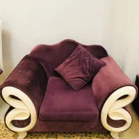 مبل هفت نفره ب اضافه دو عدد پاف و یک میز|مبلمان خانگی و میز عسلی|ساری, |دیوار