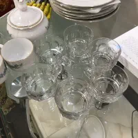 تعدادی ظروف منزل نونو|ظروف سرو و پذیرایی|شیراز, دشت چنار|دیوار