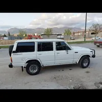 نیسان پاترول 4 در 6 سیلندر، مدل ۱۳۷۴