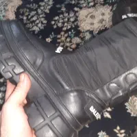 پوتین امریکایی|کیف، کفش، کمربند|گرگان, |دیوار