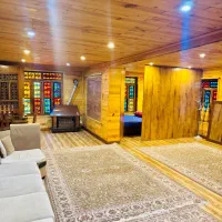 کلبه با ویو سد لفور|اجارهٔ کوتاهمدت ویلا و باغ|آلاشت, |دیوار