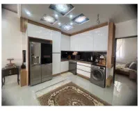 نگین-طلاییه