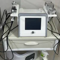قیمت مفت گذاشتم دستگاه لاغری ارافتراشی و‌جوانساز|پزشکی|طرقبه, |دیوار