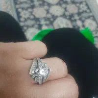 حلقه نگین دار شیک درحد نو