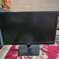 فروش کامپیوتر به همراه مانیتور و کیبرد|رایانه رومیزی|قشم, |دیوار