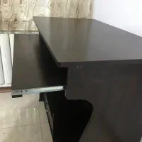 میز تحریر یا کامپیوتر در حد نو