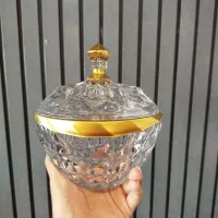 نیازمند نیروی کار خانم رنگکاری ظروف