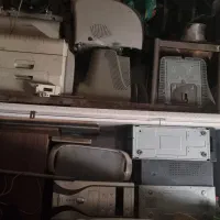 تعدادی چاپگر لیزری کیس و مانیتور