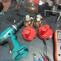 تعمیر وتعویض باطری شارژی ابزار شارژی