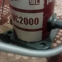 یک عدد جارو برقی سطلی در حد نو سالم به فروش میرسد