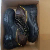 3 جفت کفش ایمنی|کیف، کفش، کمربند|اهواز, شهرک دانشگاه|دیوار