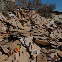 ضایعات کارتن ، آهن آلات درمحل شما با قیمت مناسب|عمده‌فروشی|تهران, صادقیه|دیوار