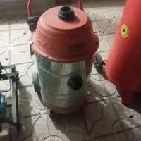 وسایل کارواش در حد نو جاروبرقی و کف پاش
