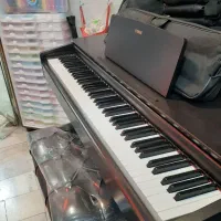 پیانو دیجیتال YDP 143